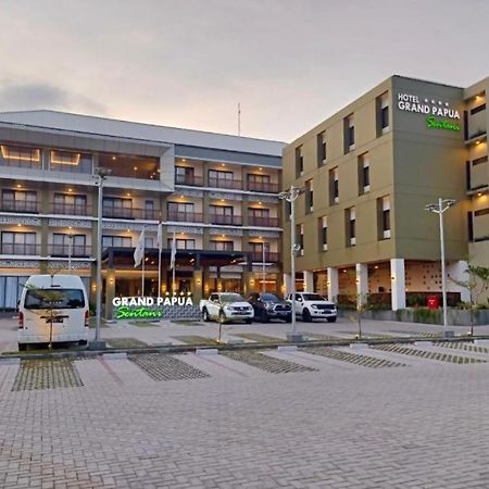 Grand Papua Hotel Sentani WEST PAPUA Екстериор снимка